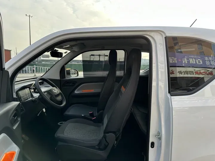 2022 WuLing HongGuang MINI EV BEV 9.3KWH,autocango,china used car exporter,china ev exporter,chinese used car exporter,chinese used ev exporter