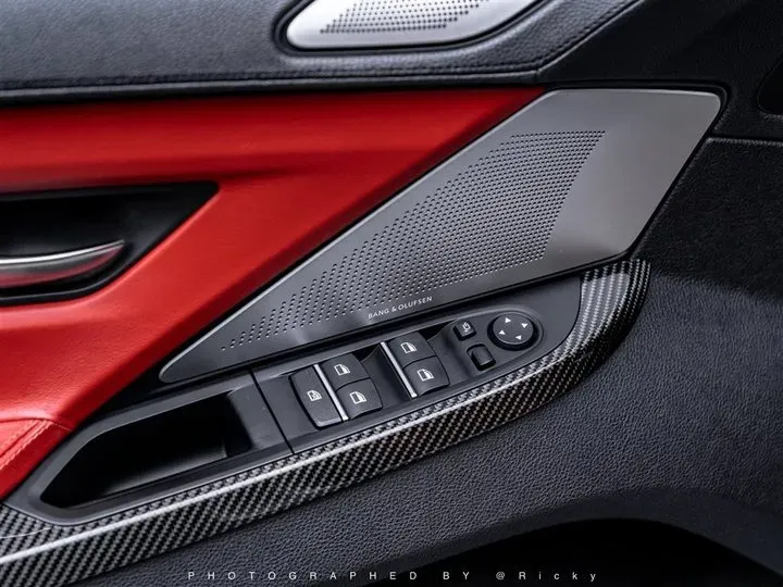 2015 BMW M6 4.4T 560HP V8 7DCT,autocango,china used car exporter,china ev exporter,chinese used car exporter,chinese used ev exporter