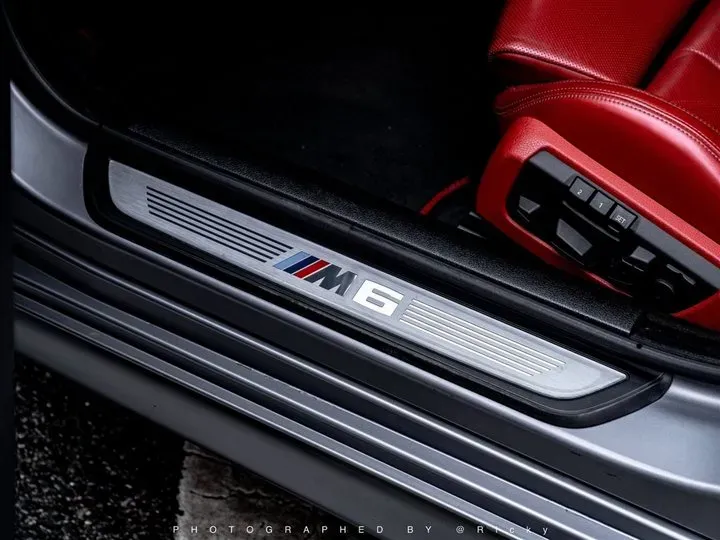 2015 BMW M6 4.4T 560HP V8 7DCT,autocango,china used car exporter,china ev exporter,chinese used car exporter,chinese used ev exporter