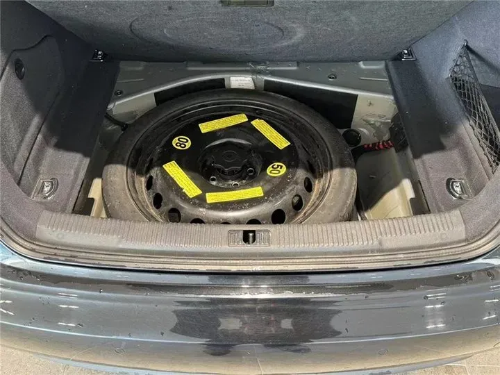 2012 Audi A6L 2.5L 190HP V6 CVT,autocango,china used car exporter,china ev exporter,chinese used car exporter,chinese used ev exporter