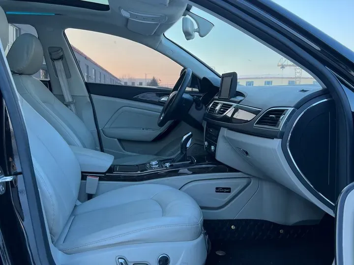 2016 Zotye Z700 1.8T 177HP L4 6DCT,autocango,china used car exporter,china ev exporter,chinese used car exporter,chinese used ev exporter