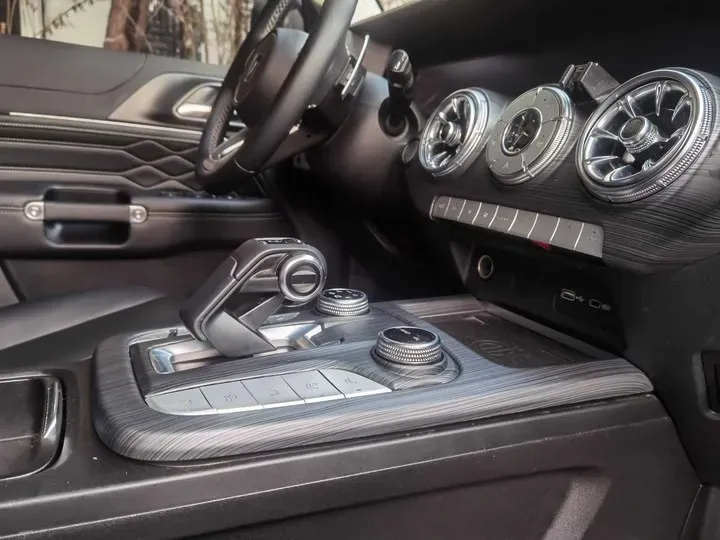 2021 Tank 300 2.0T 227HP L4 8AT,autocango,china used car exporter,china ev exporter,chinese used car exporter,chinese used ev exporter