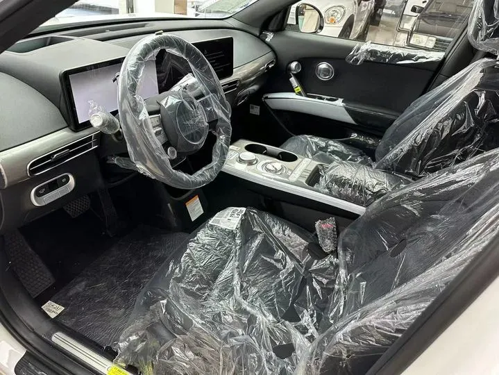 2023 Genesis GV60 BEV 76.4KWH,autocango,china used car exporter,china ev exporter,chinese used car exporter,chinese used ev exporter