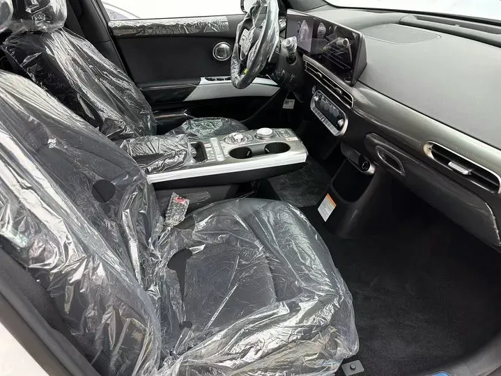 2023 Genesis GV60 BEV 76.4KWH,autocango,china used car exporter,china ev exporter,chinese used car exporter,chinese used ev exporter