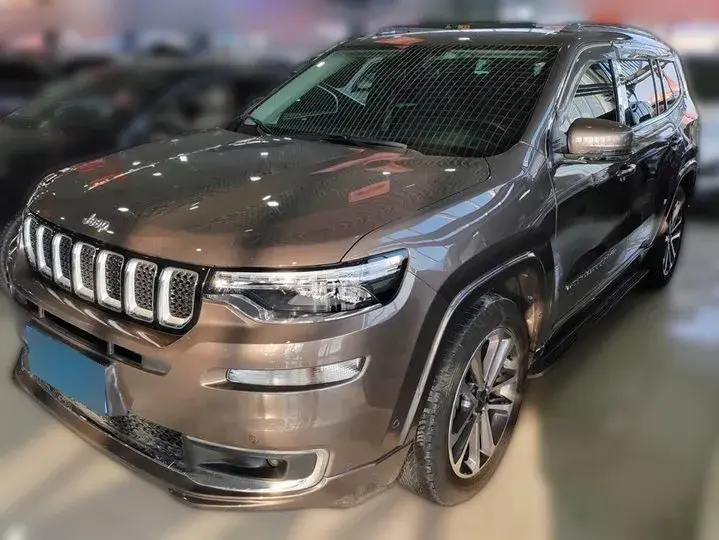 2018 Jeep Grand Commander 2.0T 265HP L4 9AT