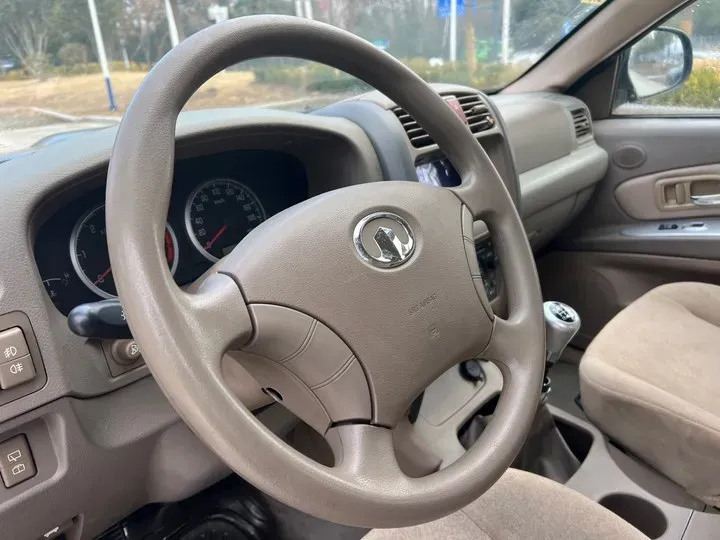 2010 Haval H3 2.5T 109HP L4 5MT,autocango,china used car exporter,china ev exporter,chinese used car exporter,chinese used ev exporter