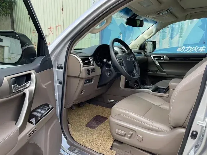 2014 Porsche 918 Spyder 4.6L 608HP V8 7DCT PHEV 6.8KWH,autocango,china used car exporter,china ev exporter,chinese used car exporter,chinese used ev exporter