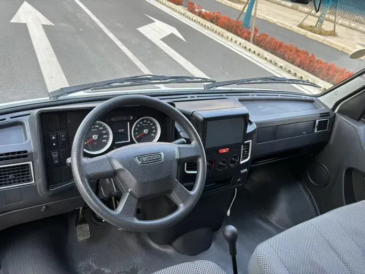 2021 Iveco DeYi 2.5T 122HP L4 5MT,autocango,china used car exporter,china ev exporter,chinese used car exporter,chinese used ev exporter