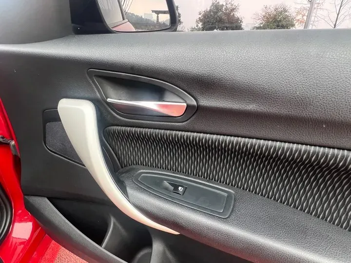 2013 BMW 1 Series 1.6T 136HP L4 8AT,autocango,china used car exporter,china ev exporter,chinese used car exporter,chinese used ev exporter