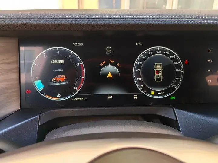 2021 Tank 300 2.0T 227HP L4 8AT,autocango,china used car exporter,china ev exporter,chinese used car exporter,chinese used ev exporter