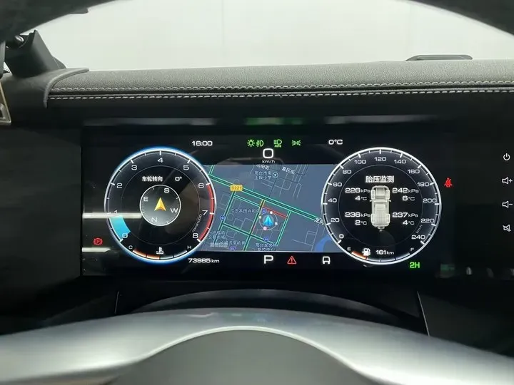 2021 Tank 300 2.0T 227HP L4 8AT,autocango,china used car exporter,china ev exporter,chinese used car exporter,chinese used ev exporter