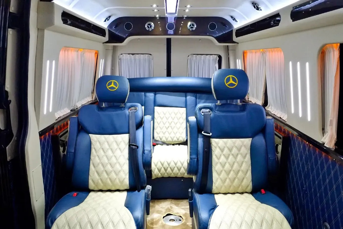 2023 Speed Auto Sprinter 2.0T 190HP L4 7DCT,autocango,china used car exporter,china ev exporter,chinese used car exporter,chinese used ev exporter