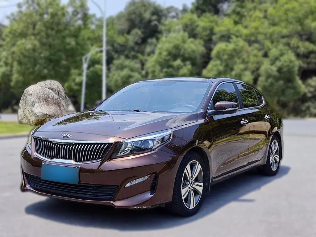 2017 Kia Cachet 1.8L 143HP L4 6AT