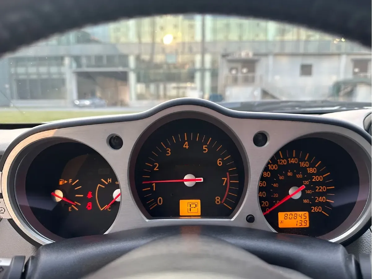 2004 Nissan 350Z 3.5L 280HP V6 5AT,autocango,china used car exporter,china ev exporter,chinese used car exporter,chinese used ev exporter