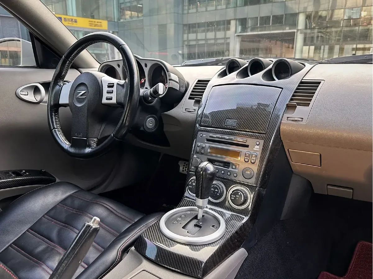 2004 Nissan 350Z 3.5L 280HP V6 5AT,autocango,china used car exporter,china ev exporter,chinese used car exporter,chinese used ev exporter