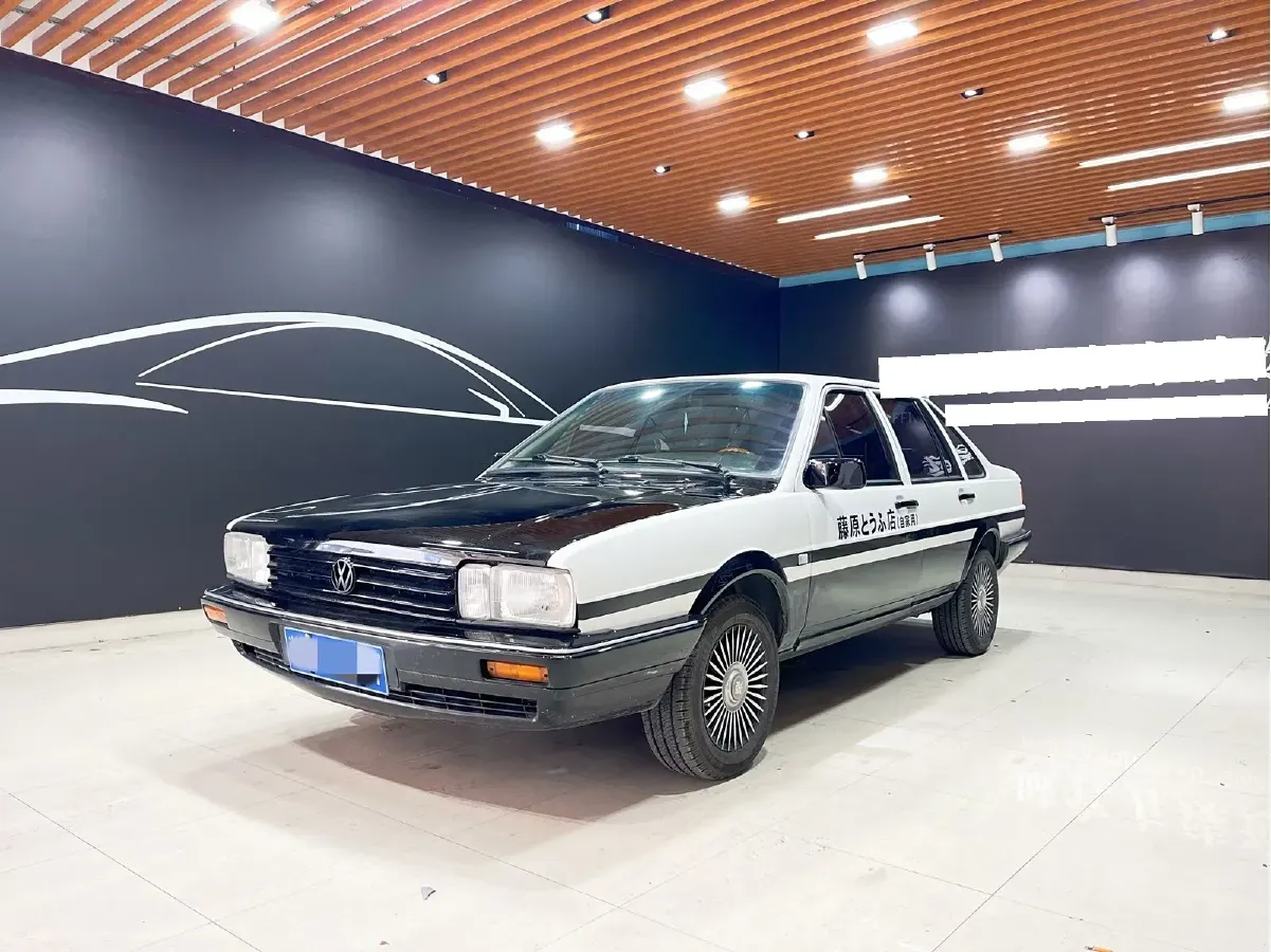 2004 Volkswagen Santana Classic 1.8L 95HP L4 5MT,autocango,china used car exporter,china ev exporter,chinese used car exporter,chinese used ev exporter