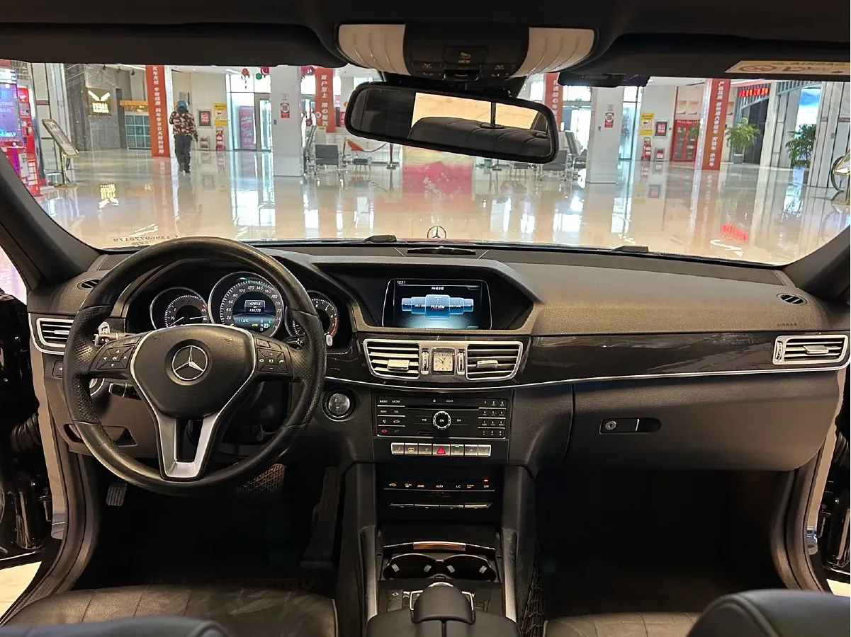 2015 Mercedes-Benz E Class 2.0T 211HP L4 7AT,autocango,china used car exporter,china ev exporter,chinese used car exporter,chinese used ev exporter