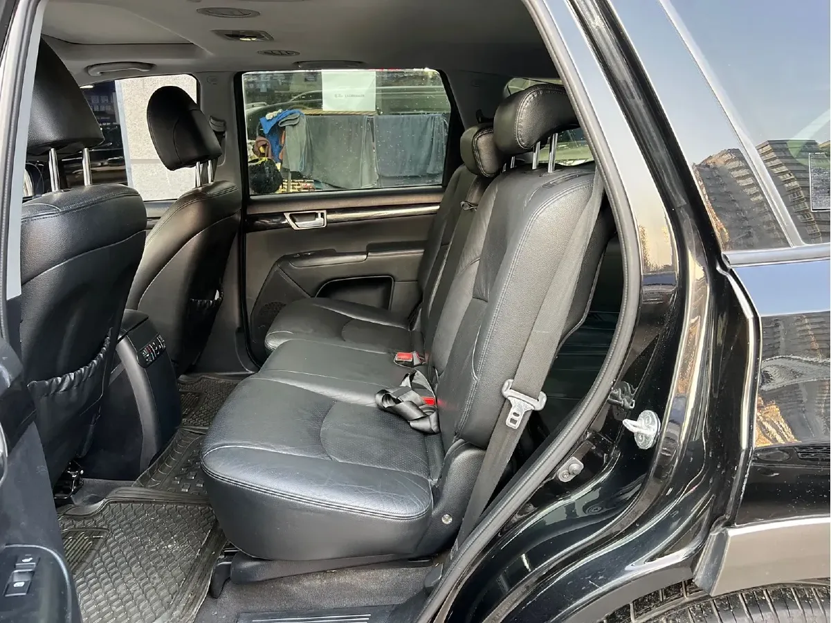 2008 Kia Borrego 3.8L 274HP V6 5AT,autocango,china used car exporter,china ev exporter,chinese used car exporter,chinese used ev exporter