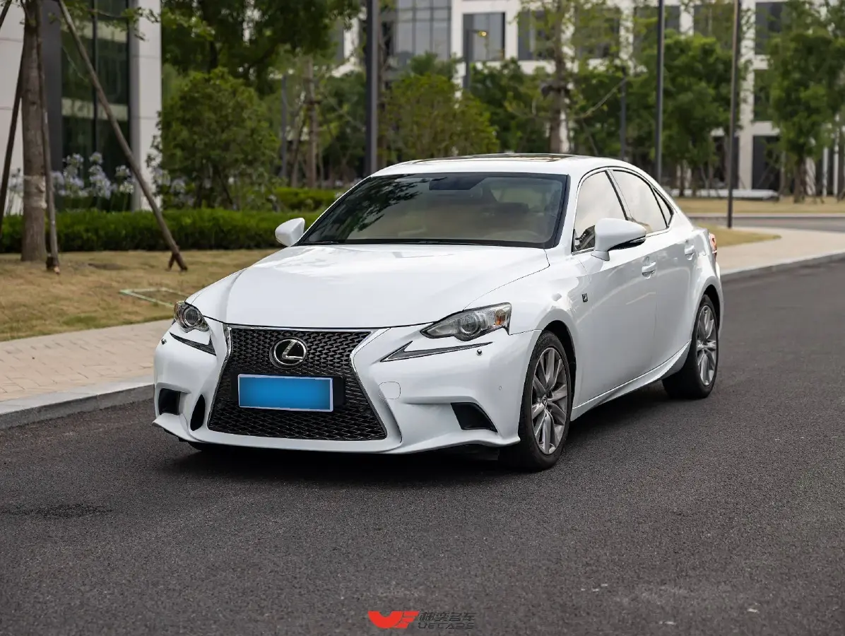 2013 Lexus IS 2.5L 208HP V6 6AT