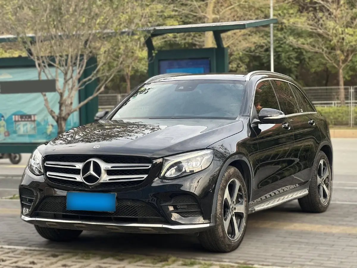 2018 Mercedes-Benz GLC Class 2.0T 211HP L4 9AT