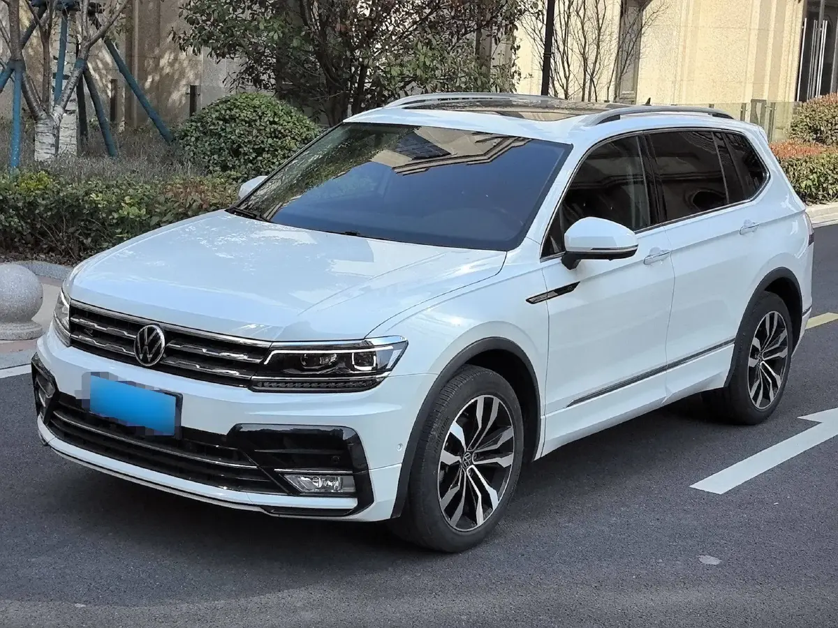 2021 Volkswagen Tiguan L 2.0T 186HP L4 7DCT
