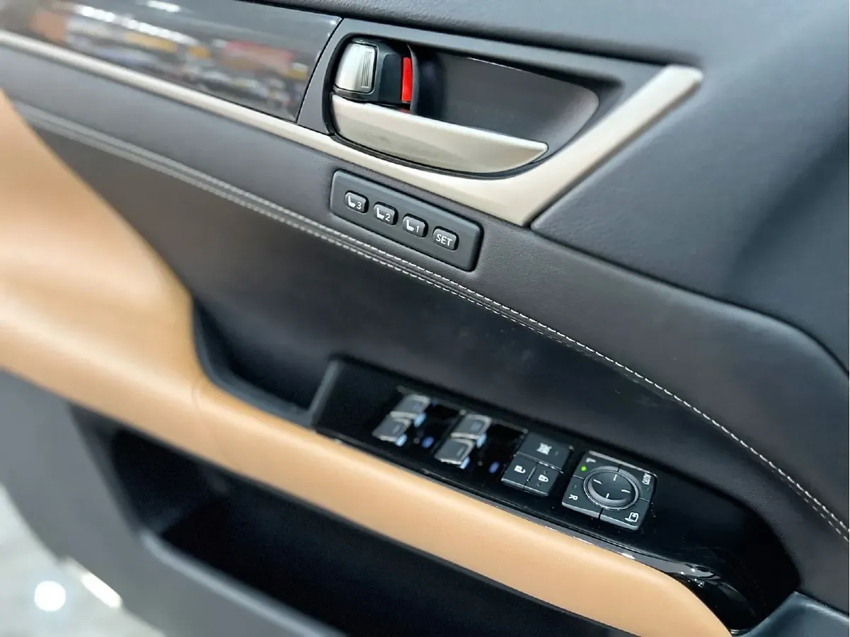 2017 Lexus GS 2.0T 245HP L4 8AT,autocango,china used car exporter,china ev exporter,chinese used car exporter,chinese used ev exporter