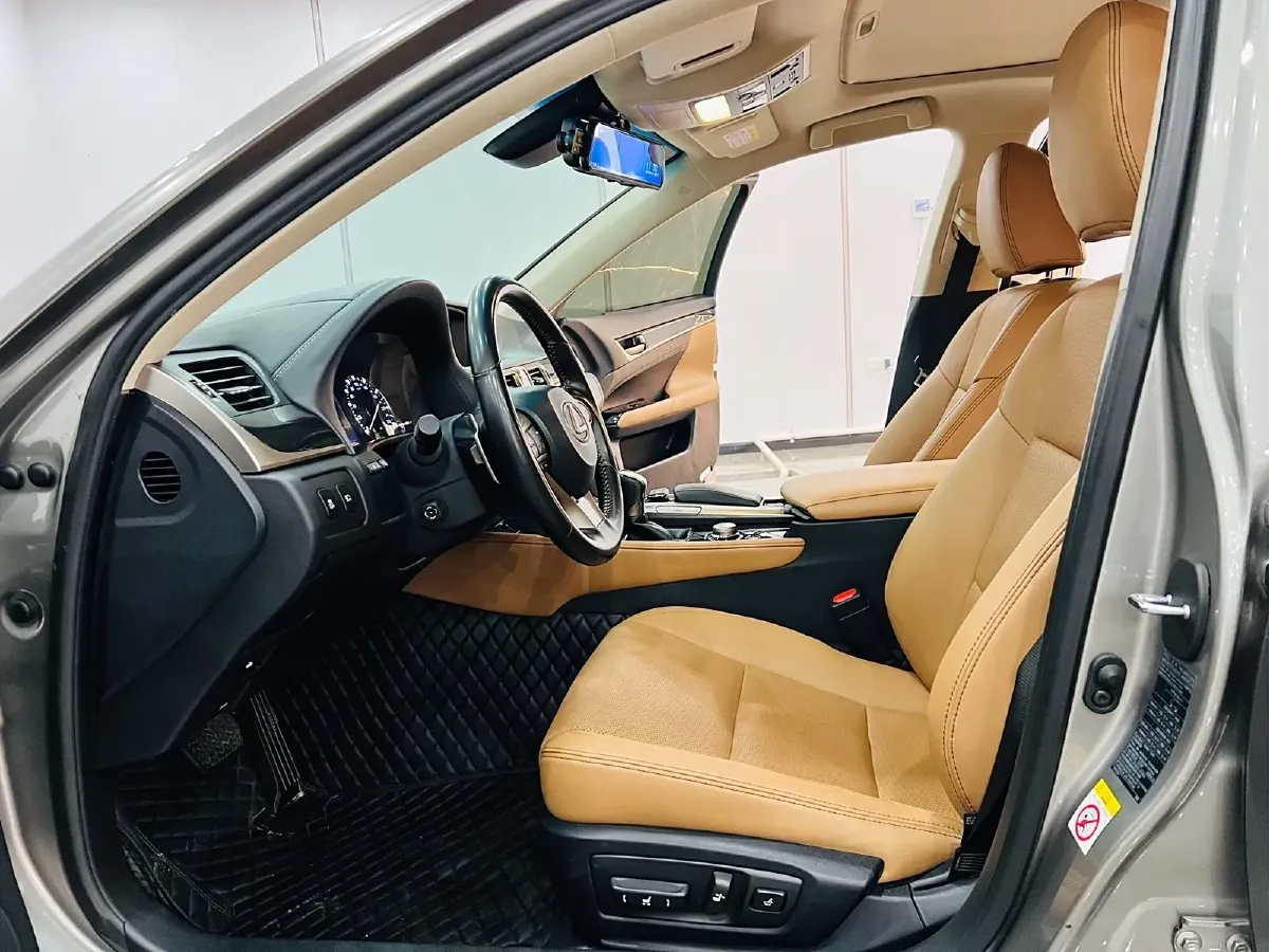 2017 Lexus GS 2.0T 245HP L4 8AT,autocango,china used car exporter,china ev exporter,chinese used car exporter,chinese used ev exporter