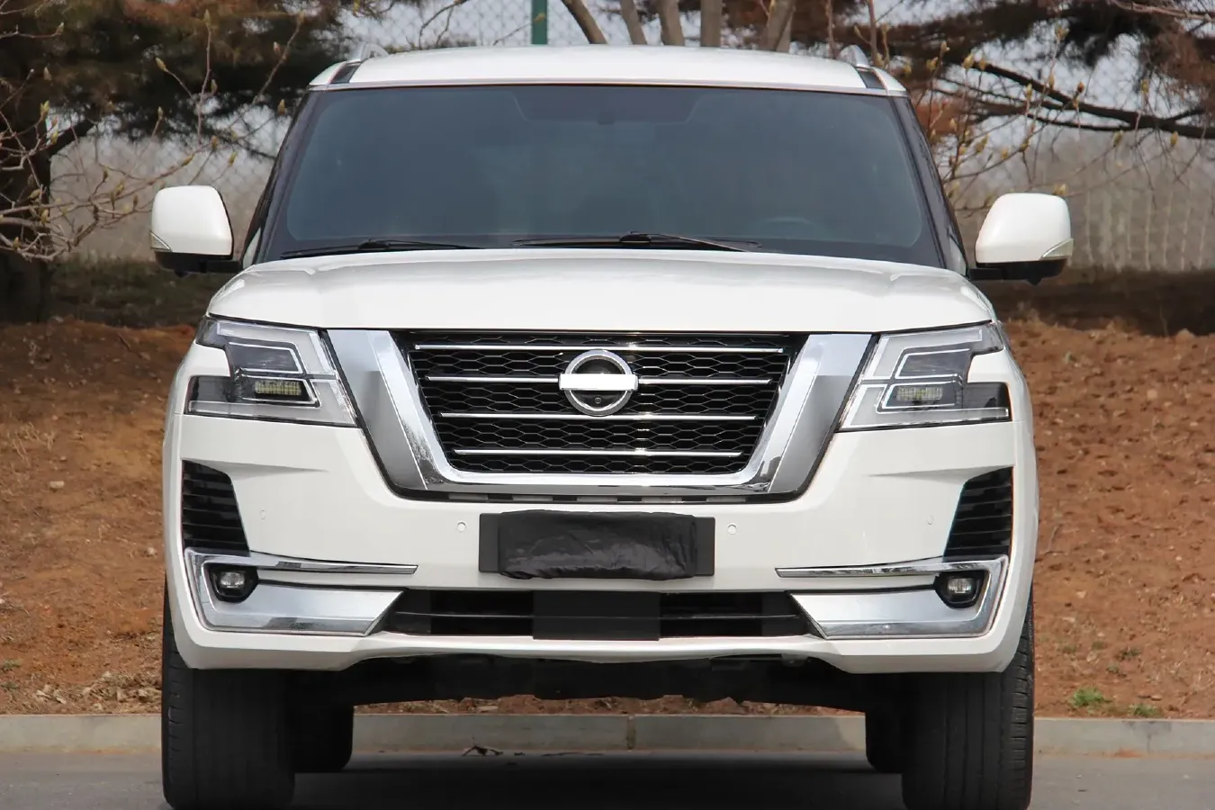 2018 Nissan Patrol 4.0L 279HP V6 7AT,autocango,china used car exporter,china ev exporter,chinese used car exporter,chinese used ev exporter