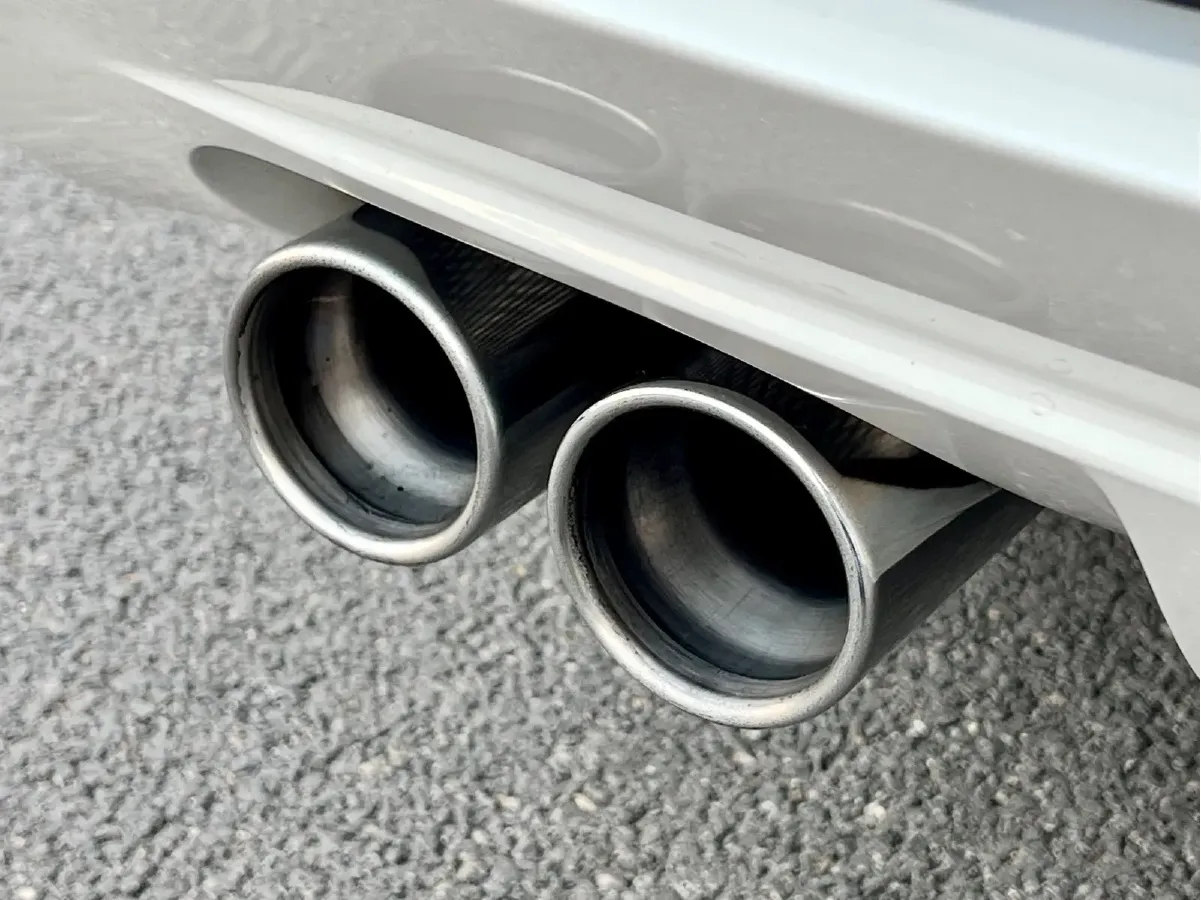 2013 BMW X6 M 4.4T 555HP V8 6AT,autocango,china used car exporter,china ev exporter,chinese used car exporter,chinese used ev exporter