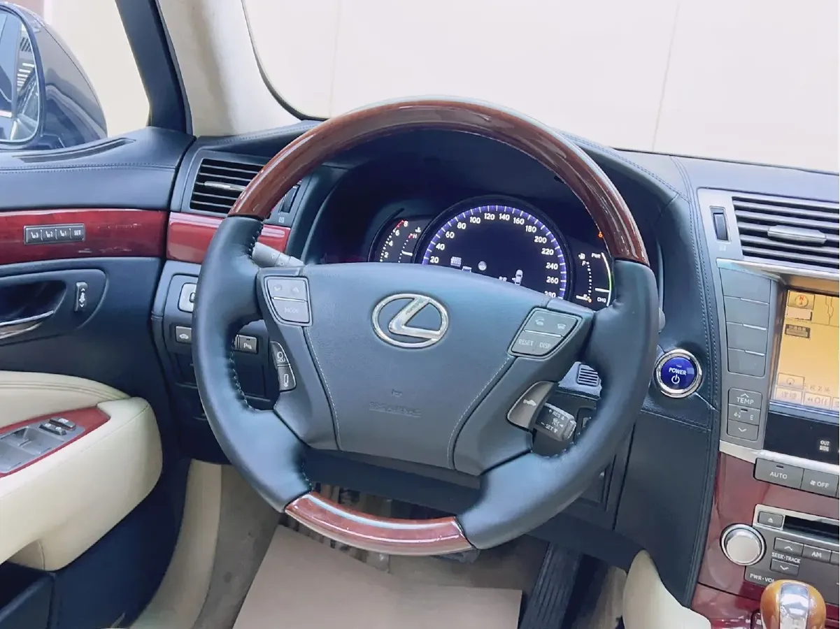 2010 Lexus LS 5.0L 395HP V8 E-CVT Hybrid,autocango,china used car exporter,china ev exporter,chinese used car exporter,chinese used ev exporter