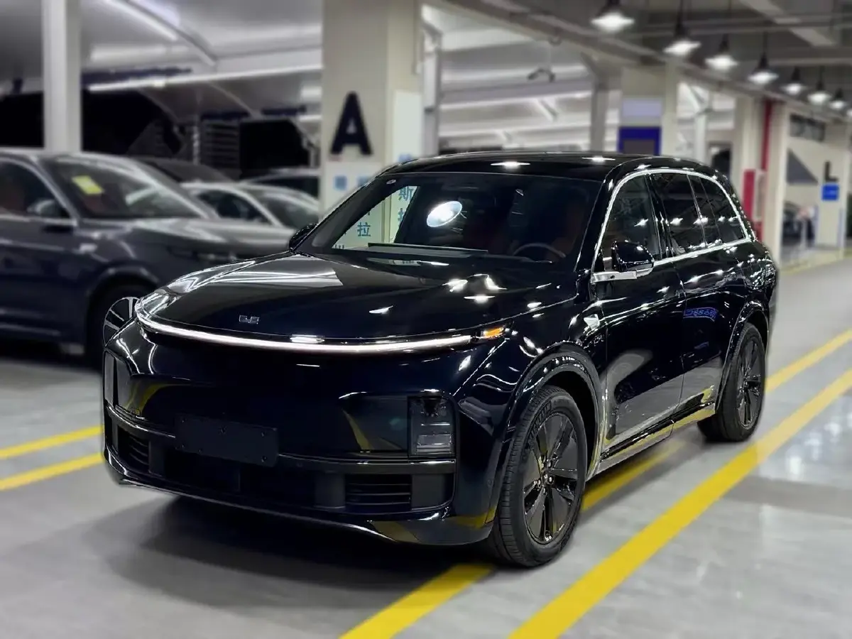 2024 Li L8 Range Extended 154HP REEV 42.8KWH