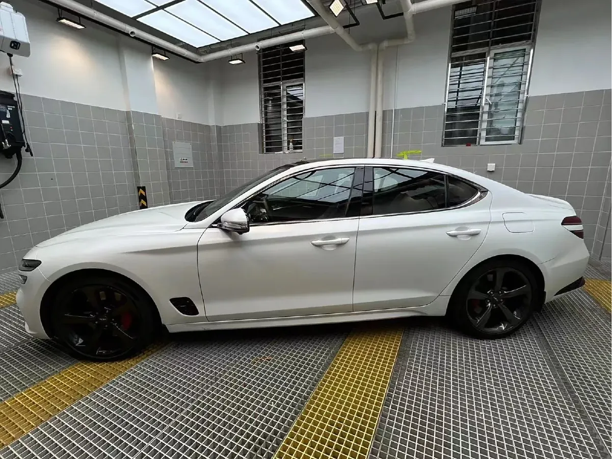 2021 Genesis G70 2.0T 245HP L4 8AT,autocango,china used car exporter,china ev exporter,chinese used car exporter,chinese used ev exporter