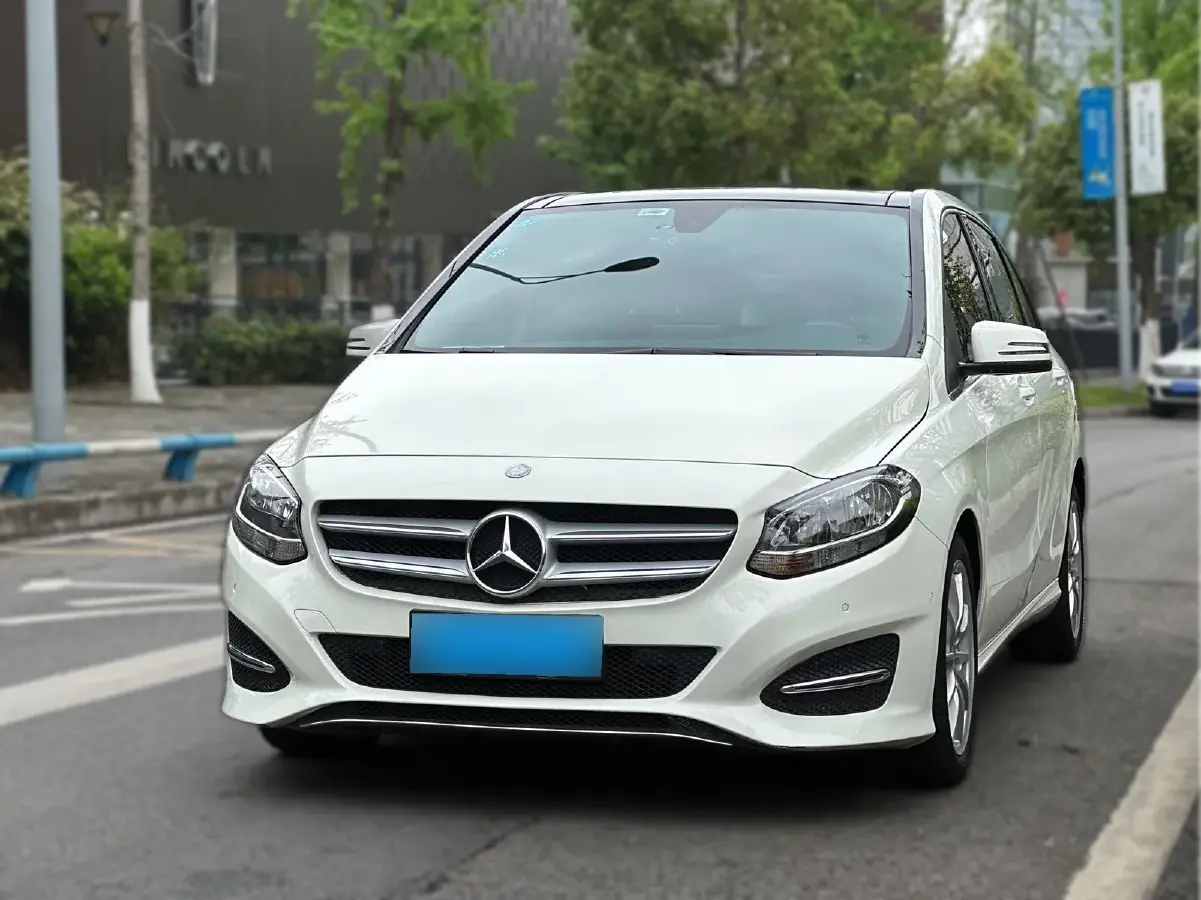 2015 Mercedes-Benz B Class 1.6T 156HP L4 7DCT