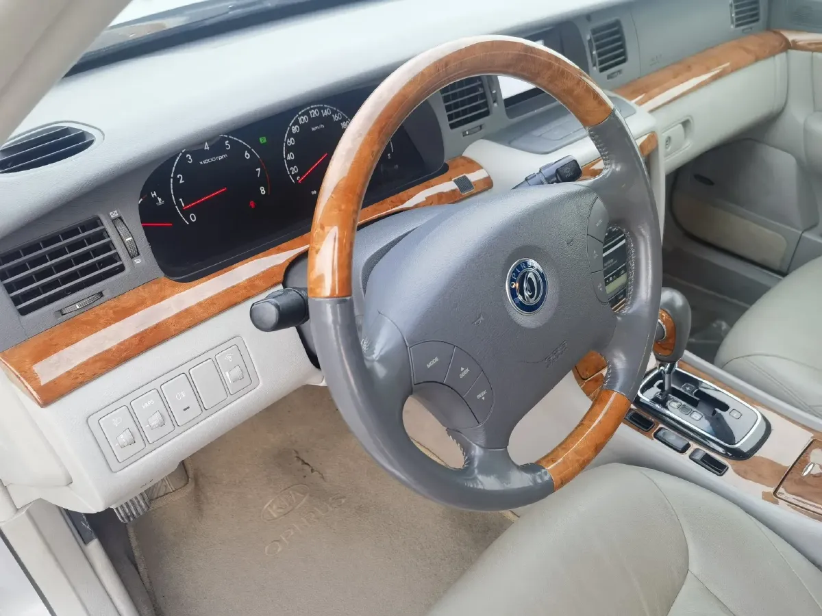 2007 Kia Opirus 2.7L 192HP V6 5AT,autocango,china used car exporter,china ev exporter,chinese used car exporter,chinese used ev exporter