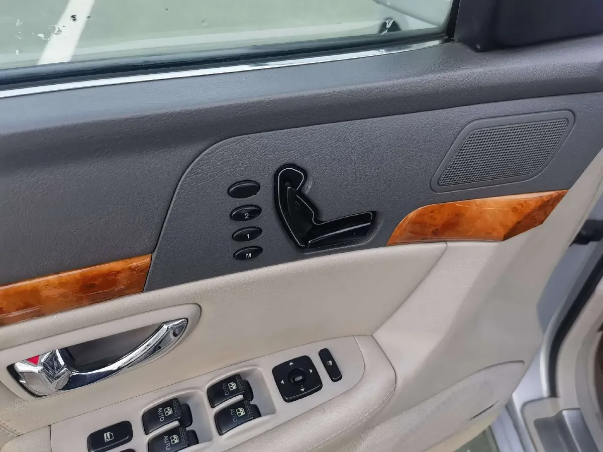 2007 Kia Opirus 2.7L 192HP V6 5AT,autocango,china used car exporter,china ev exporter,chinese used car exporter,chinese used ev exporter