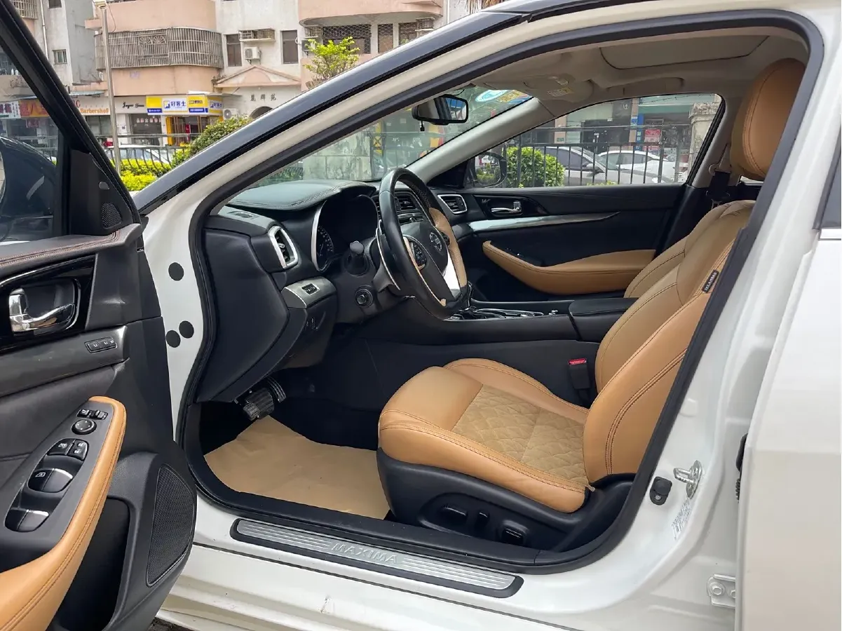 2016 Nissan Maxima 2.5L 186HP L4 CVT,autocango,china used car exporter,china ev exporter,chinese used car exporter,chinese used ev exporter