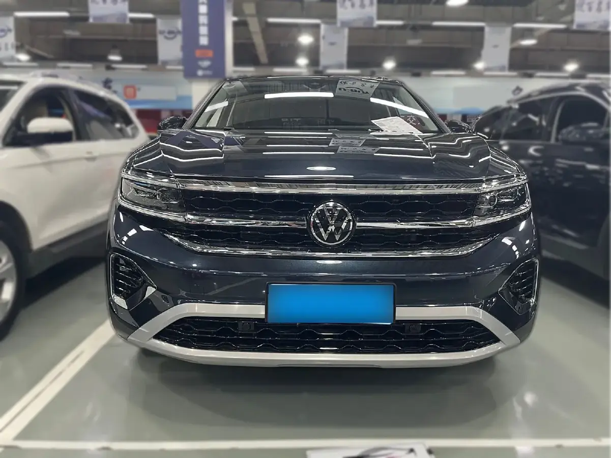 2022 Volkswagen Talagon 2.5T 299HP V6 7DCT