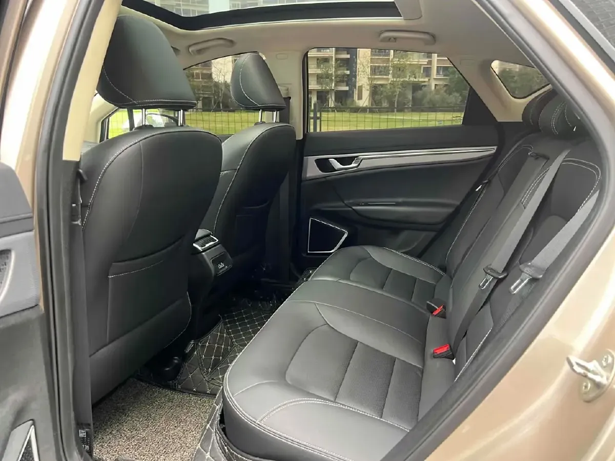 2018 Geely Emgrand GS 1.8L 133HP L4 6DCT,autocango,china used car exporter,china ev exporter,chinese used car exporter,chinese used ev exporter