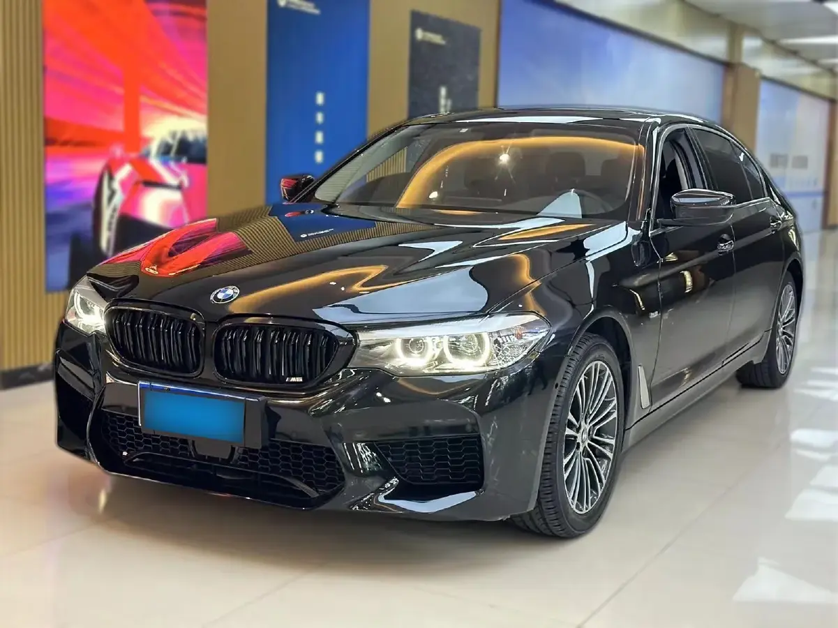 2018 BMW 5 Series 2.0T 184HP L4 8AT