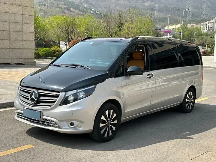 2023 Mercedes-Benz Vito 2.0T 211HP L4 9AT