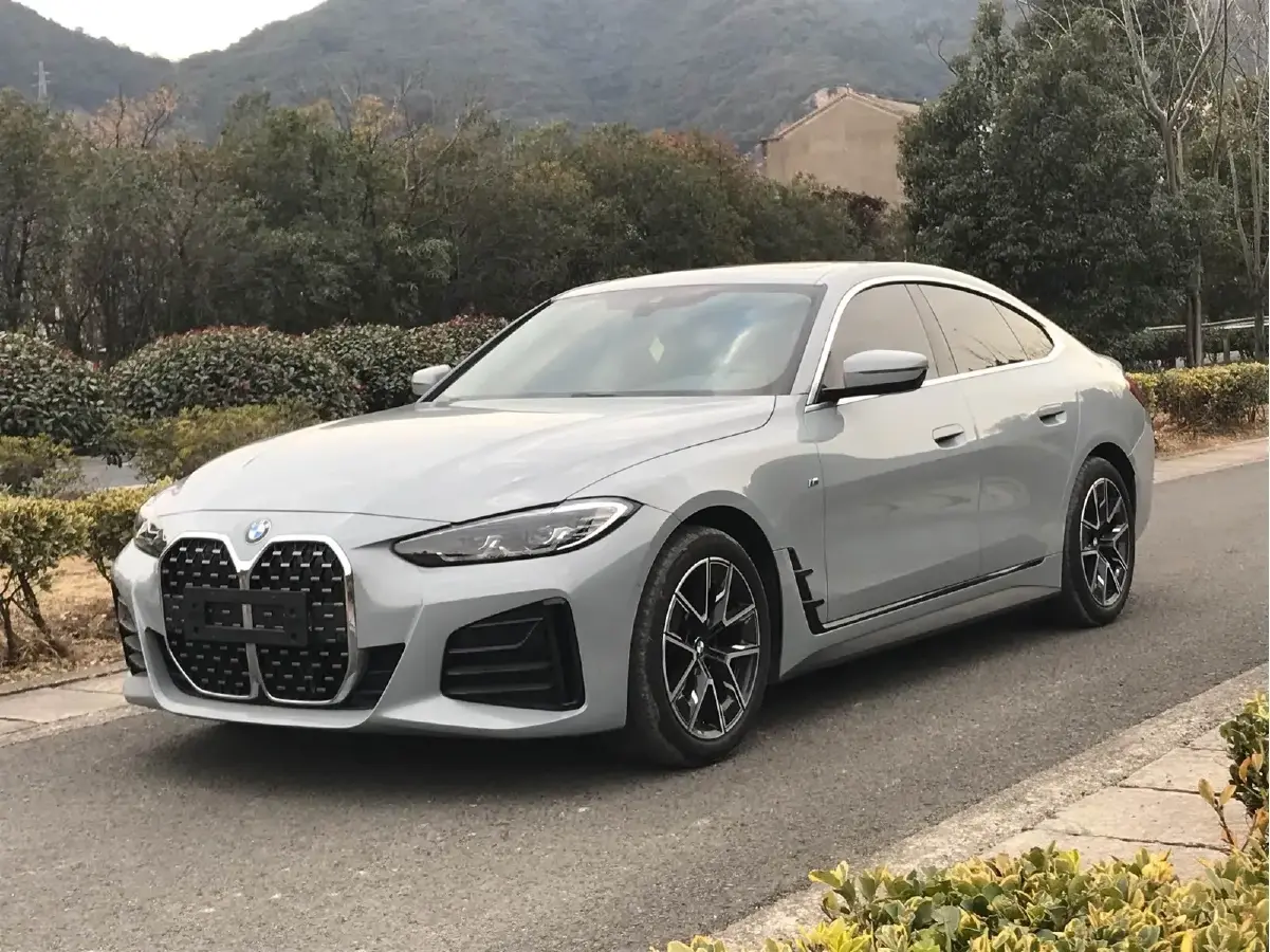 2022 BMW 4 Series 2.0T 184HP L4 8AT