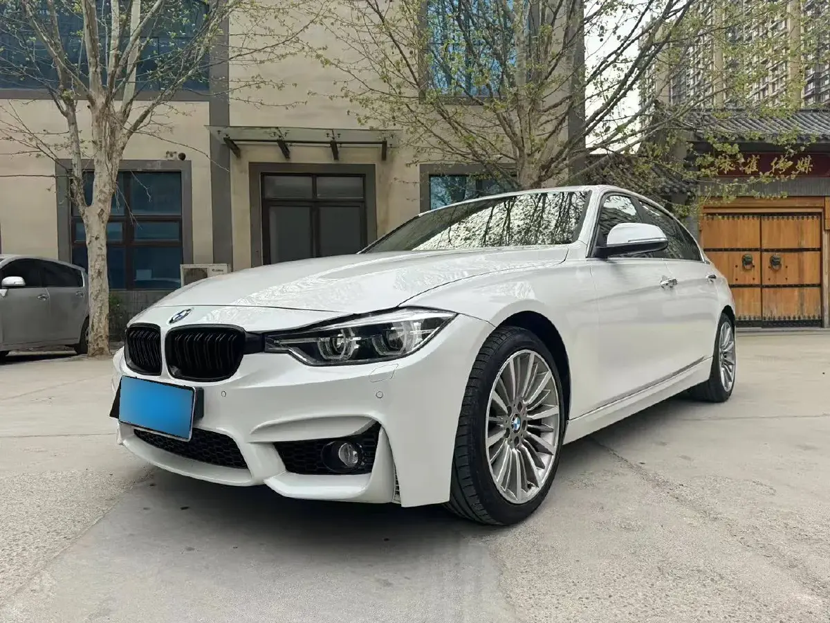 2019 BMW 3 Series 2.0T 184HP L4 8AT