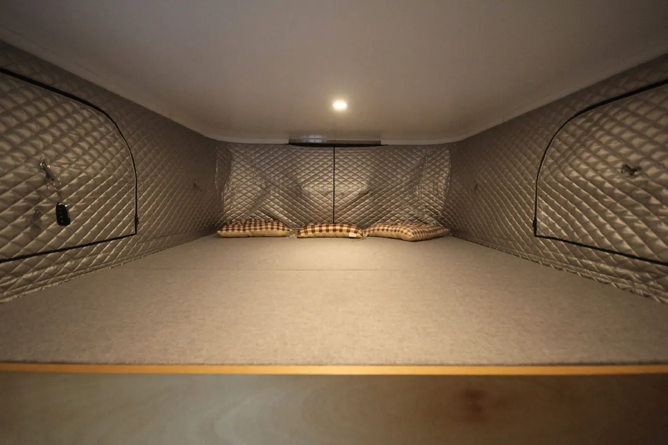 2021 Nissan Navara 2.5L 190HP L4 7AT,autocango,china used car exporter,china ev exporter,chinese used car exporter,chinese used ev exporter