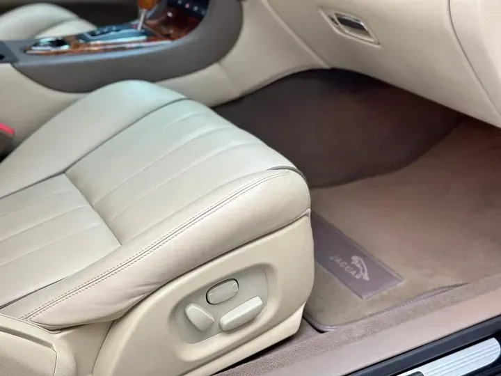 2006 Jaguar S-TYPE 3.0L 244HP V6 6AT,autocango,china used car exporter,china ev exporter,chinese used car exporter,chinese used ev exporter