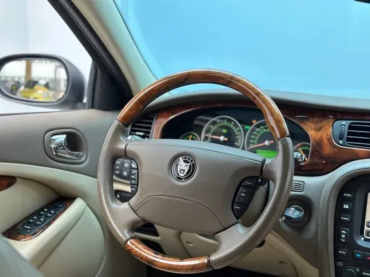 2006 Jaguar S-TYPE 3.0L 244HP V6 6AT,autocango,china used car exporter,china ev exporter,chinese used car exporter,chinese used ev exporter