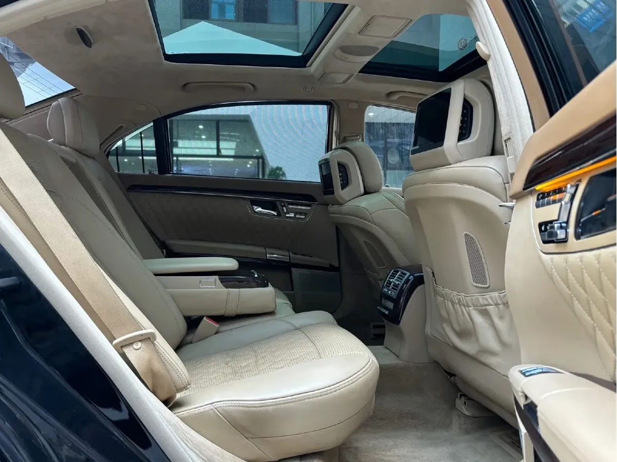 2010 Mercedes-Benz S AMG 6.0T 612HP V12 5AT,autocango,china used car exporter,china ev exporter,chinese used car exporter,chinese used ev exporter