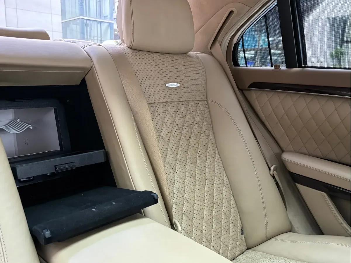 2010 Mercedes-Benz S AMG 6.0T 612HP V12 5AT,autocango,china used car exporter,china ev exporter,chinese used car exporter,chinese used ev exporter