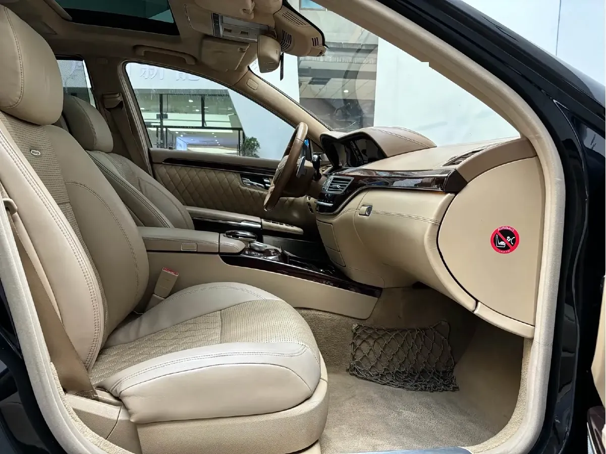 2010 Mercedes-Benz S AMG 6.0T 612HP V12 5AT,autocango,china used car exporter,china ev exporter,chinese used car exporter,chinese used ev exporter