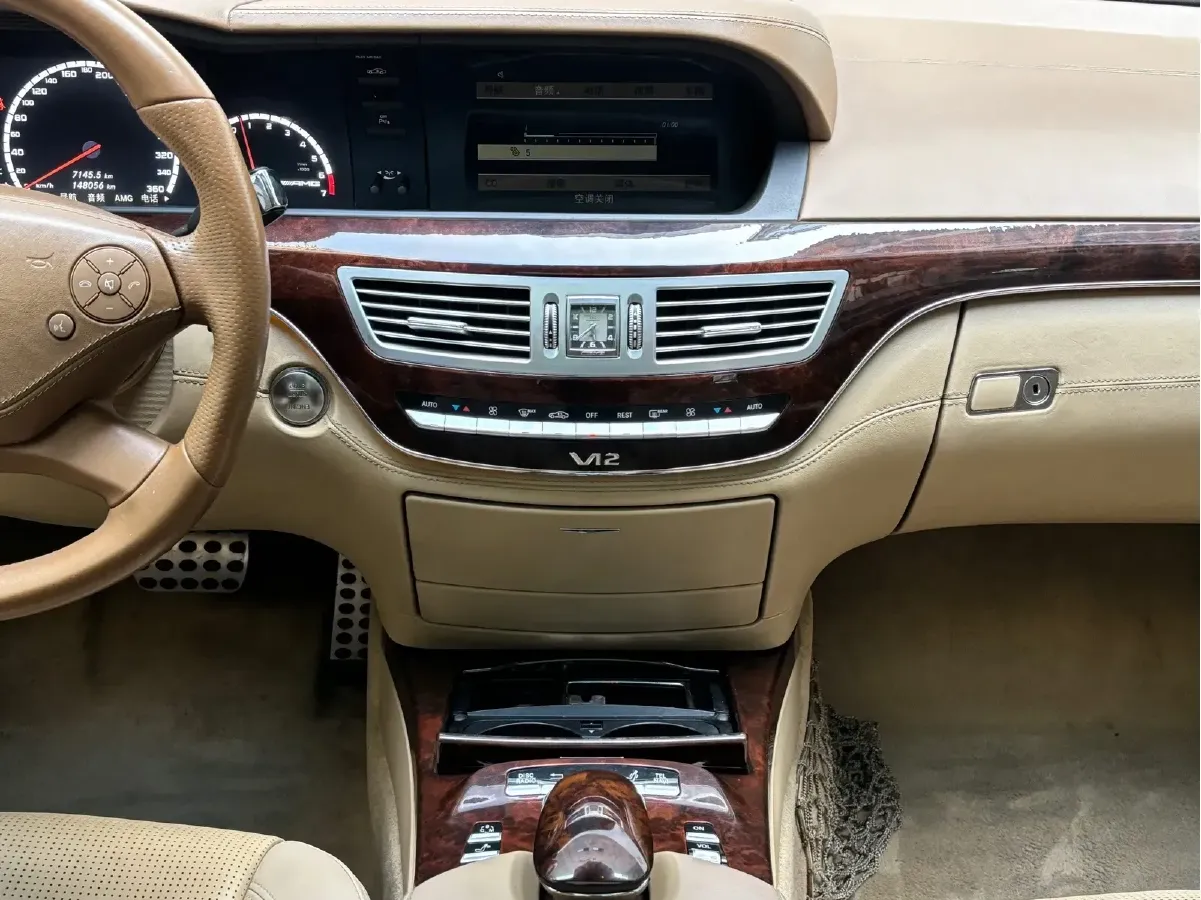 2010 Mercedes-Benz S AMG 6.0T 612HP V12 5AT,autocango,china used car exporter,china ev exporter,chinese used car exporter,chinese used ev exporter