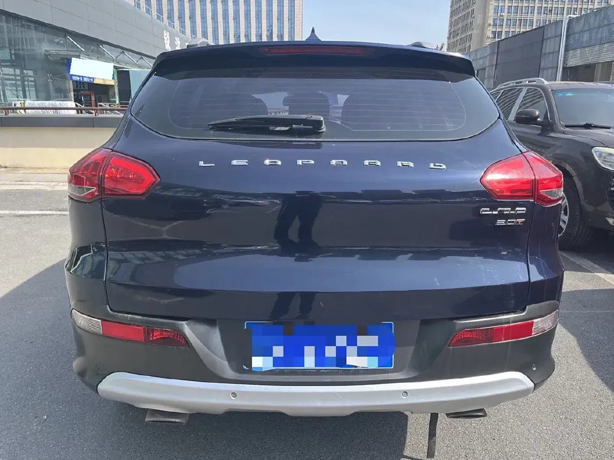 2015 Leopaard CS10 2.0T 177HP L4 6MT,autocango,china used car exporter,china ev exporter,chinese used car exporter,chinese used ev exporter
